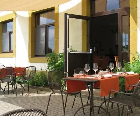 Les Epices Curiens Hotel 2*